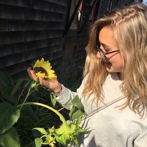 Meet your Posher, Nathania